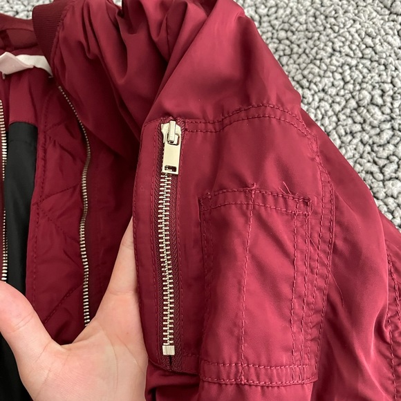 Women’s Bomber Jacket - Picture 3 of 4